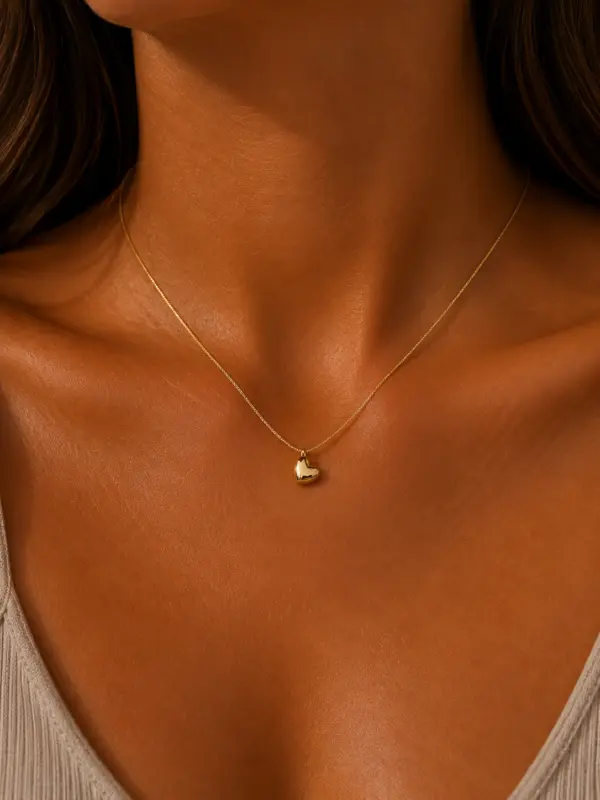 0f6a28a0-c686-4ff5-ae09-d8225e610126 Jane Heart Necklace