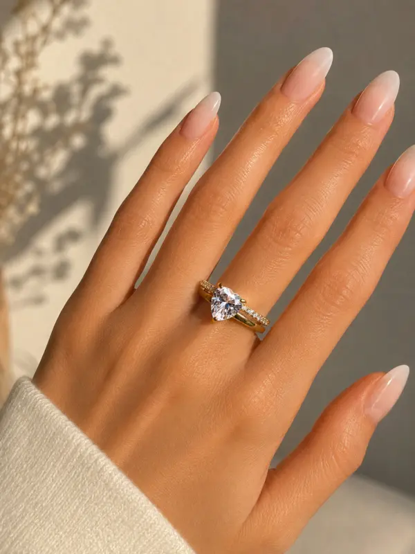 Sweet Diamond Ring