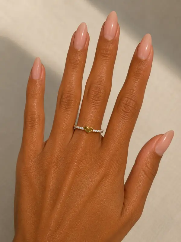 800a0a7d-e6d4-4510-8480-0e8f1cf97c12 Hollow Heart Ring