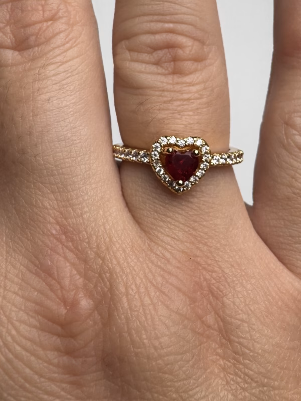 Diamond Heart Ring Red