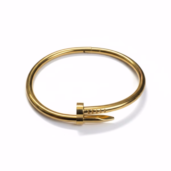 Spike Heart Bracelet