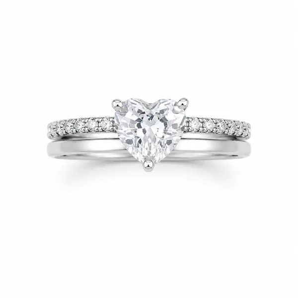 Sweet Diamond Ring Silver