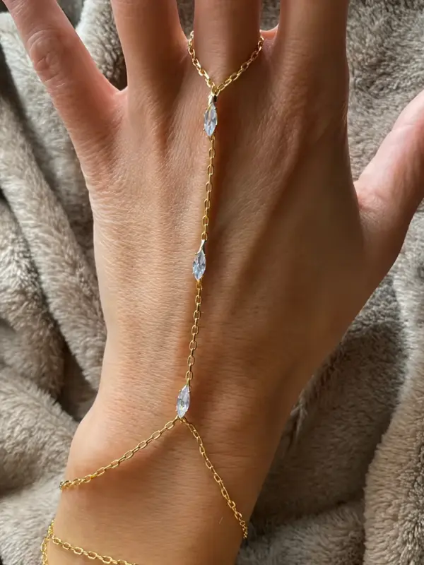 0d3069f0-f35c-4fb5-87cf-df7354c3f447 Drop Diamond Ring/ Bracelet